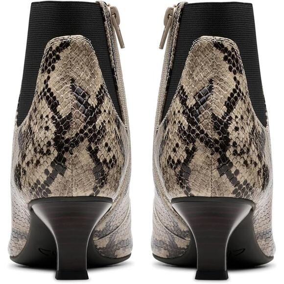 NWT Clarks Women's Kepley Erin Fashion Boot, Grey Snake Synthetic, 10 - Picture 5 of 6